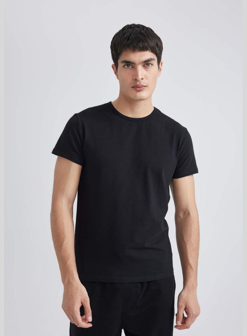 Man Short Sleeve Slim Fit Crew Neck Knitted Top