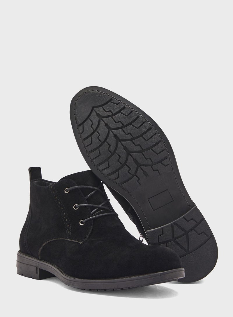 Casual Welted Chukka Boots