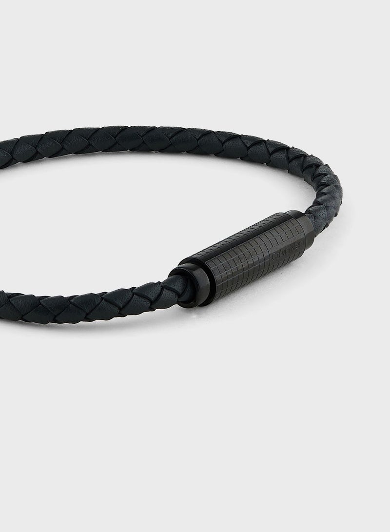 35000424 Bracelets