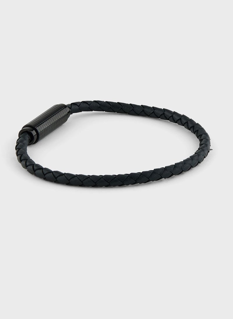 35000424 Bracelets