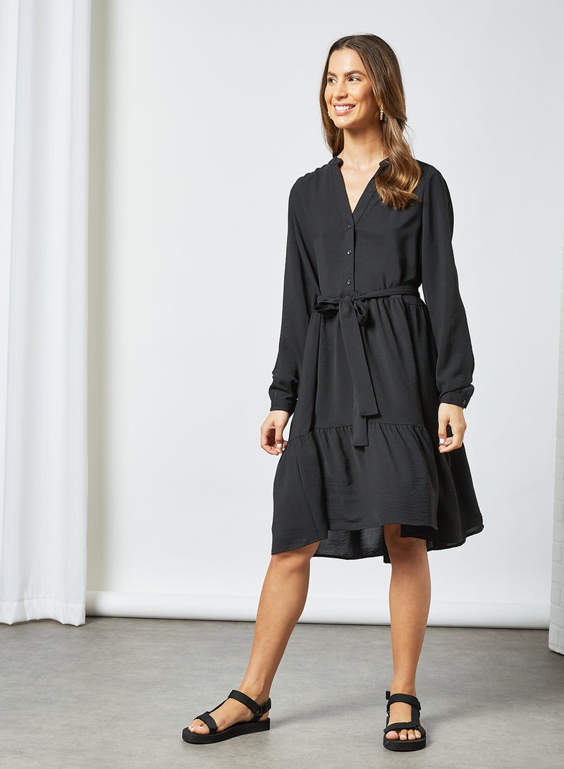 V-Neck Belted Dress Black