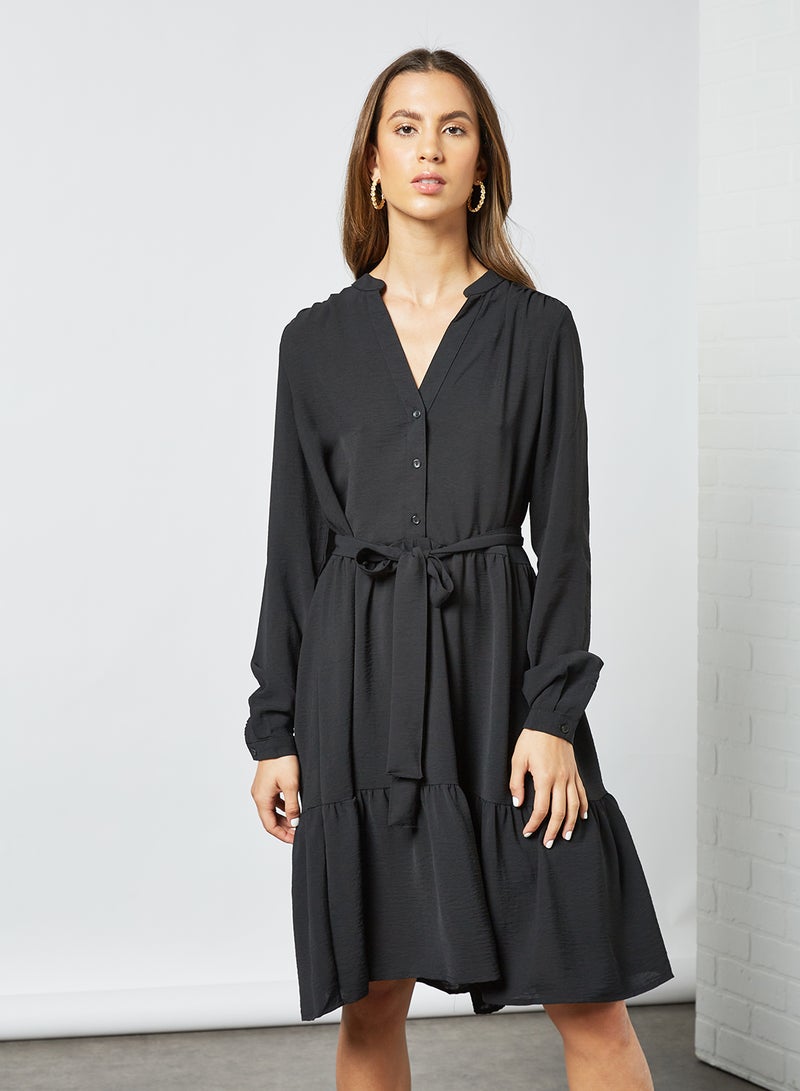 V-Neck Belted Dress Black