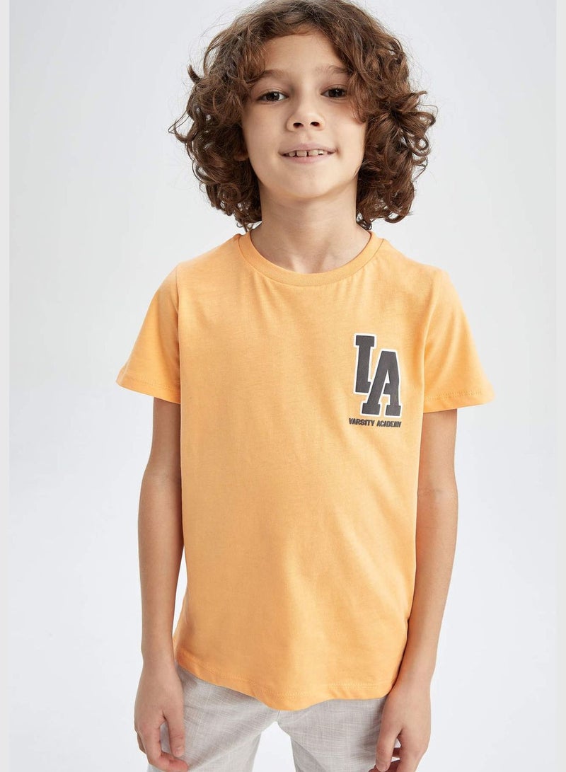 Boy Regular Fit Crew Neck Short Sleeve T-Shirt