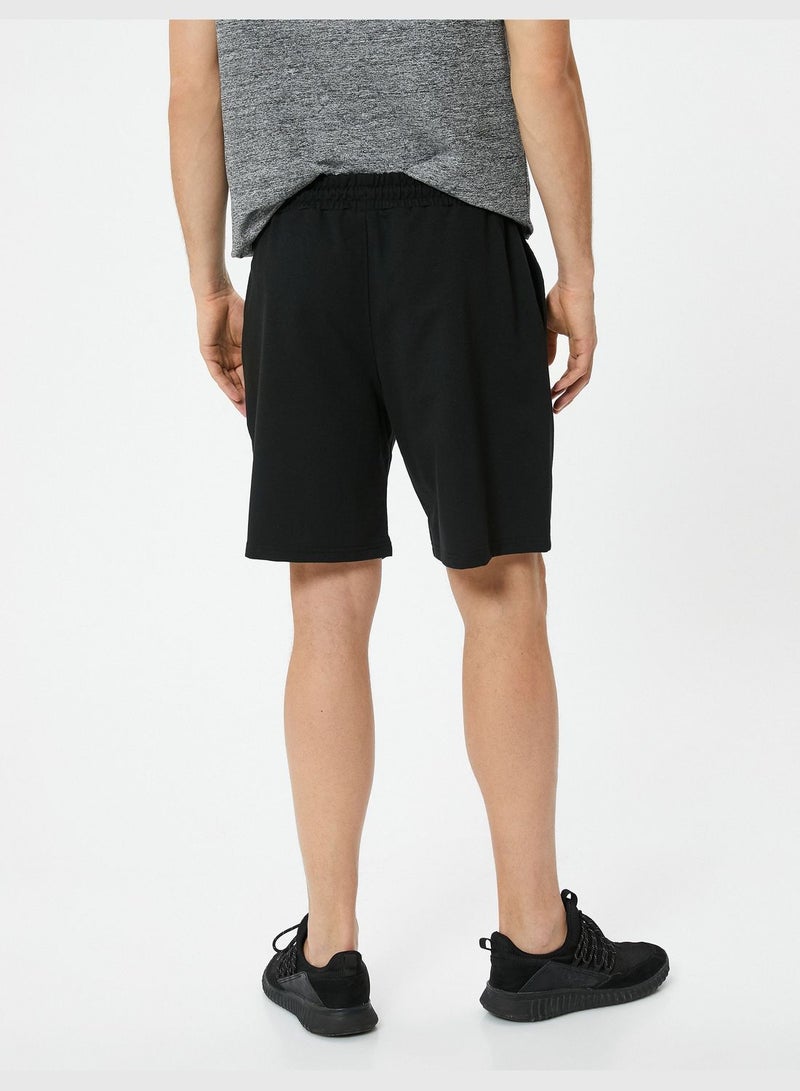 Drawstring Pocket Detail Basic Sport Shorts