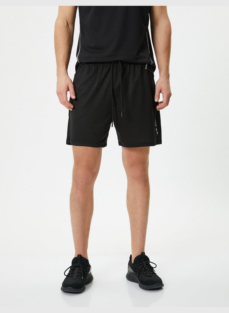 Drawstring Slogan Printed Pocket Detail Sport Shorts