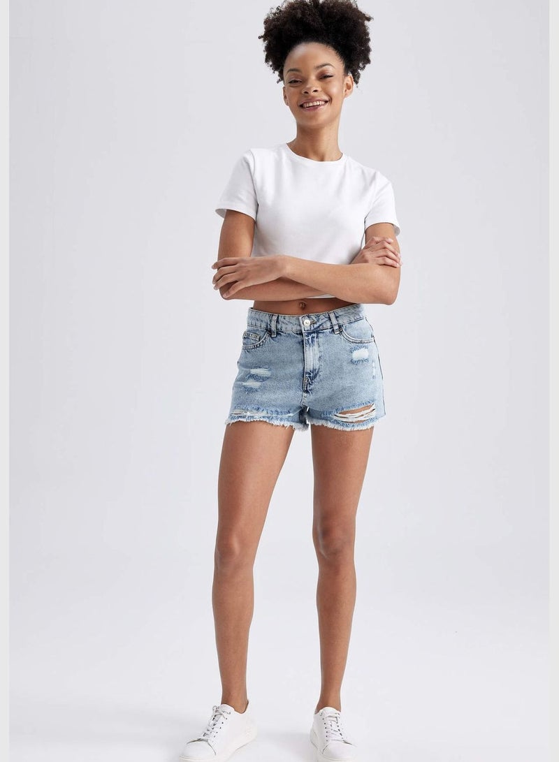 Woman Denim Short