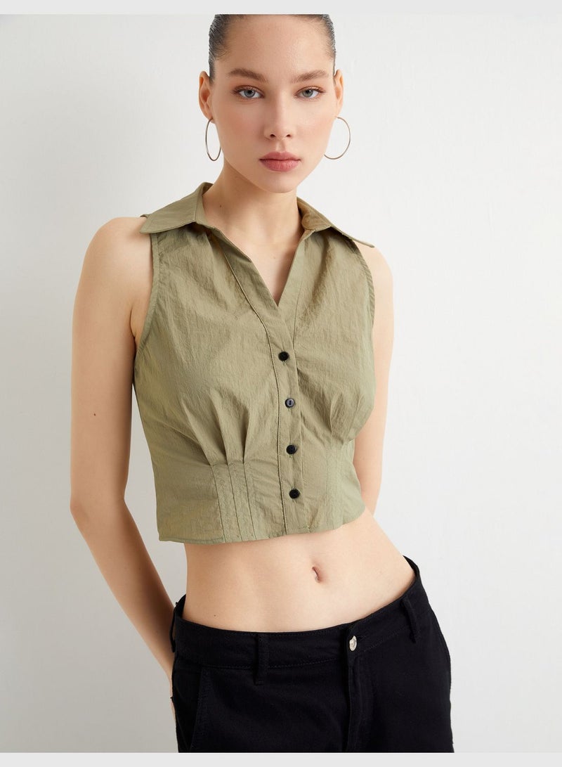 Sleeveless Crop Shirt