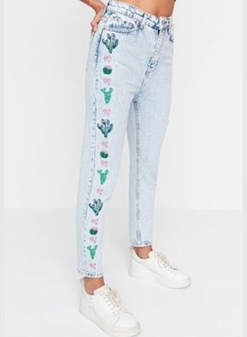 Blue Embroidery Detailed High Waist Mom Jeans