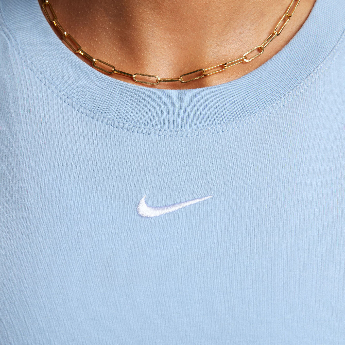 Women's Sportswear Essential T-Shirt