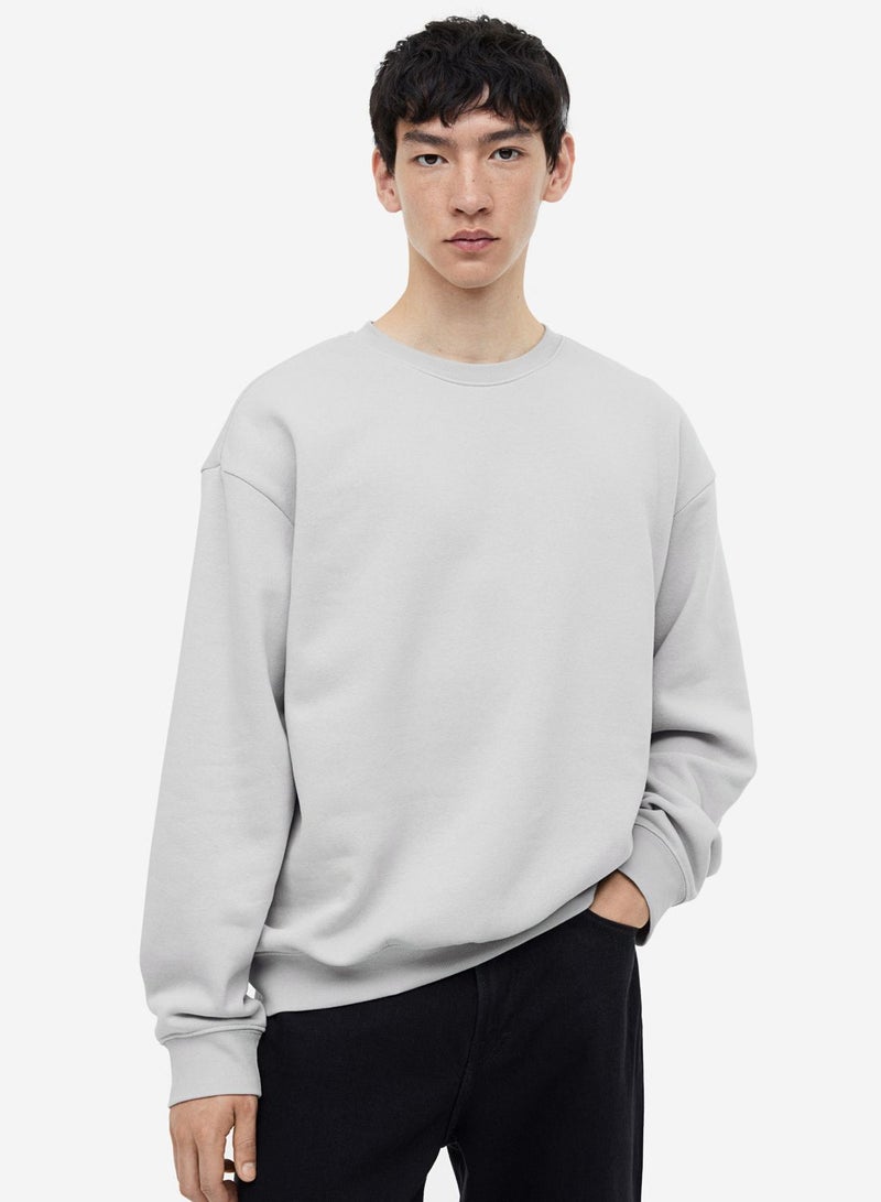 Essential Relaxed Fit Sweatshirt