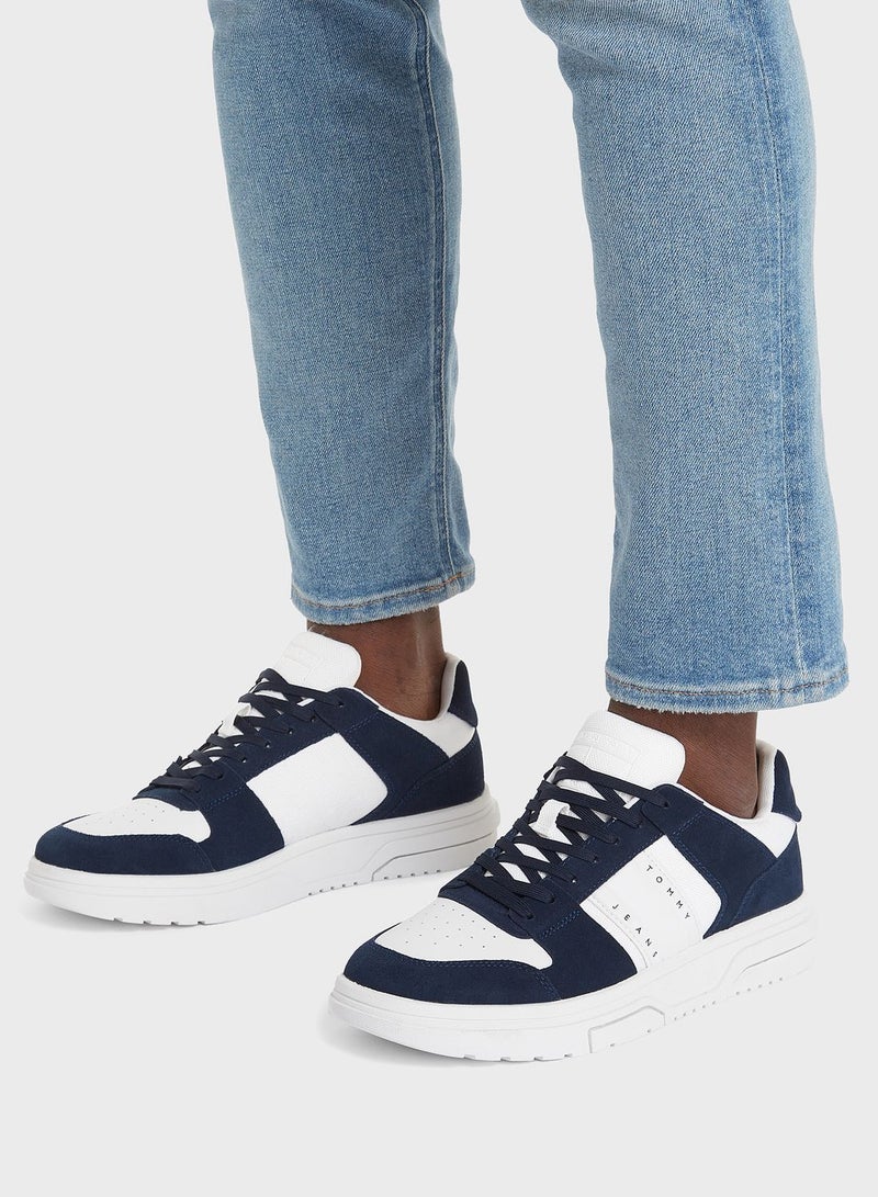 Casual Low Top Sneakers