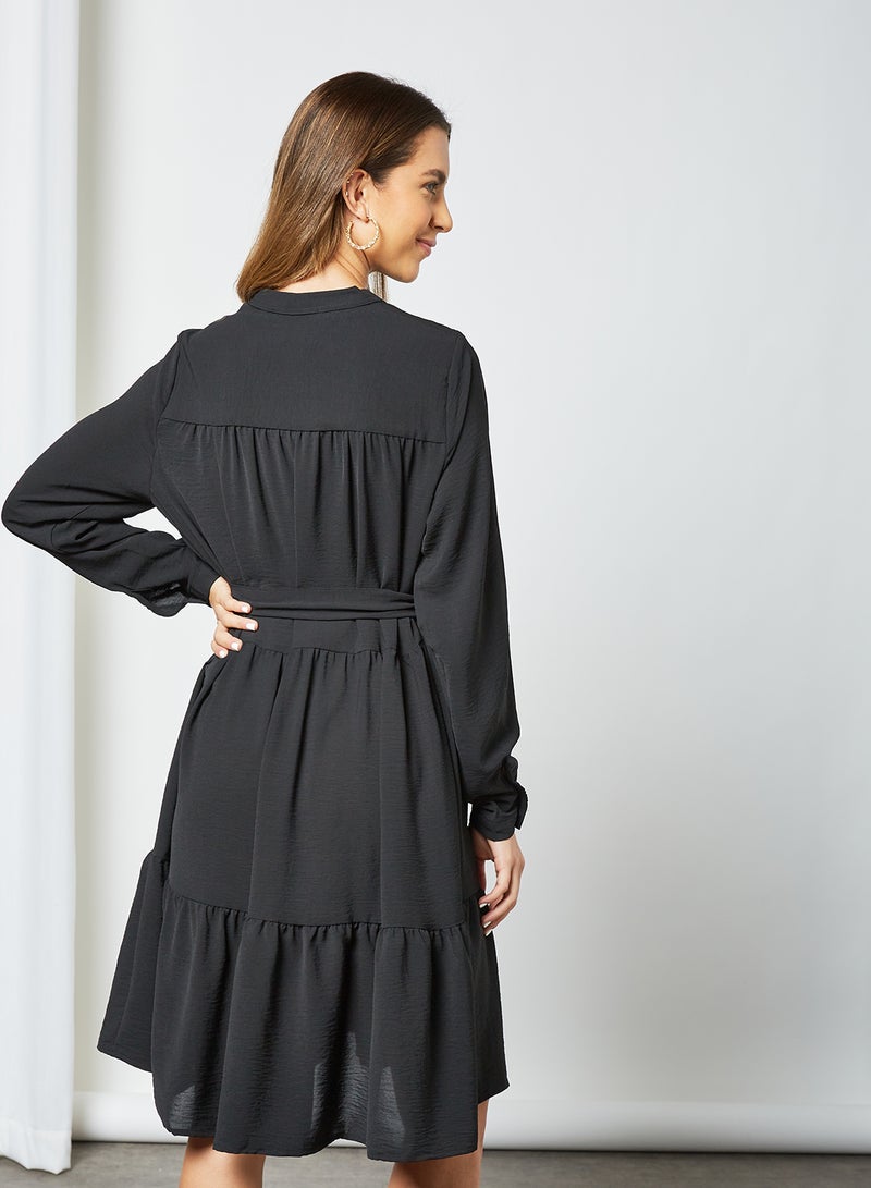 V-Neck Belted Dress Black