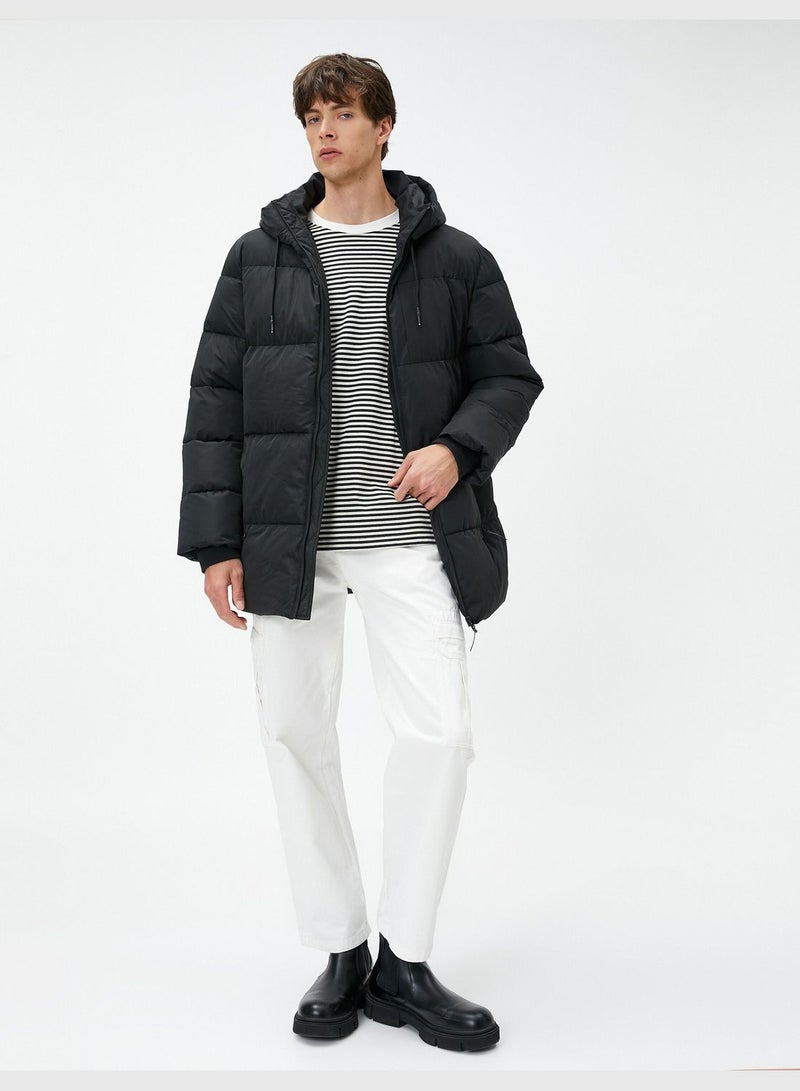 Hooded Pocket Detail Zippered Puffer Coat