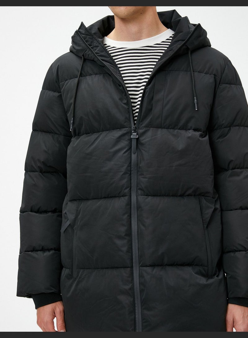 Hooded Pocket Detail Zippered Puffer Coat