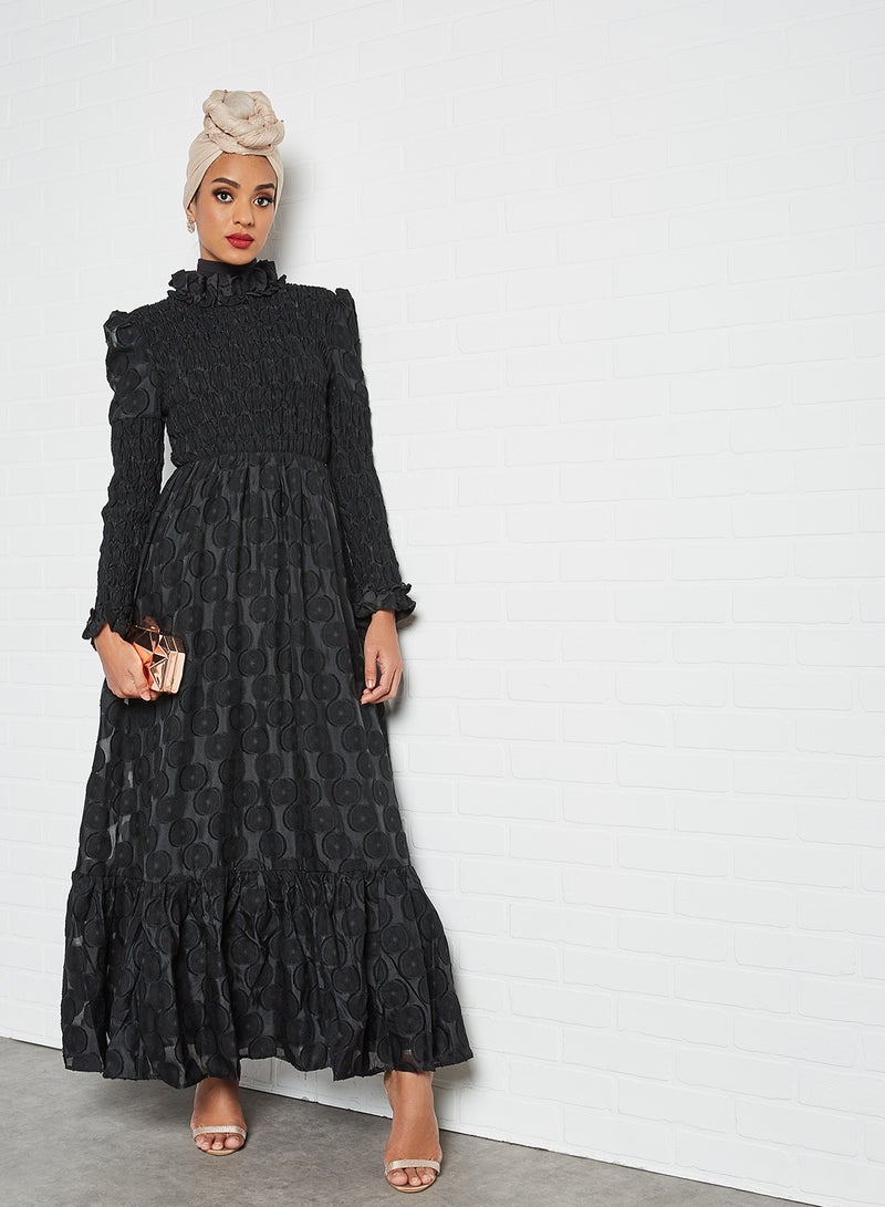 Entertain Shirring Maxi Dress Black