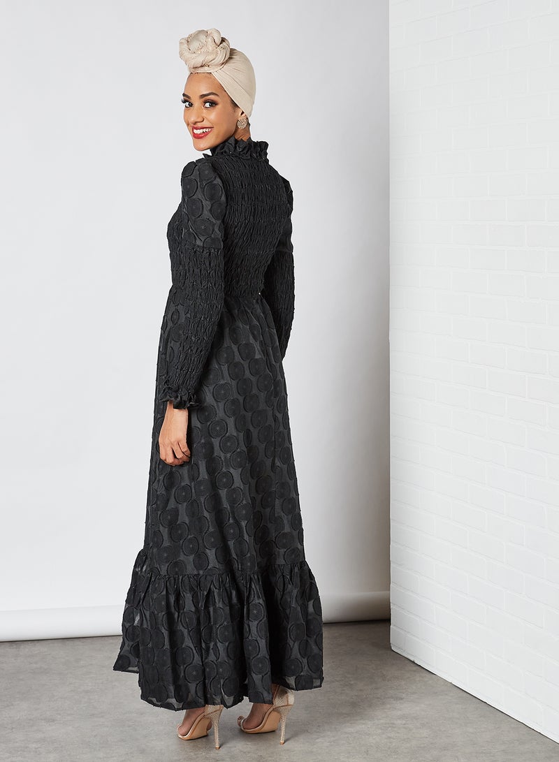 Entertain Shirring Maxi Dress Black