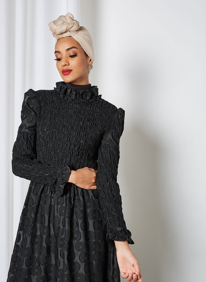 Entertain Shirring Maxi Dress Black