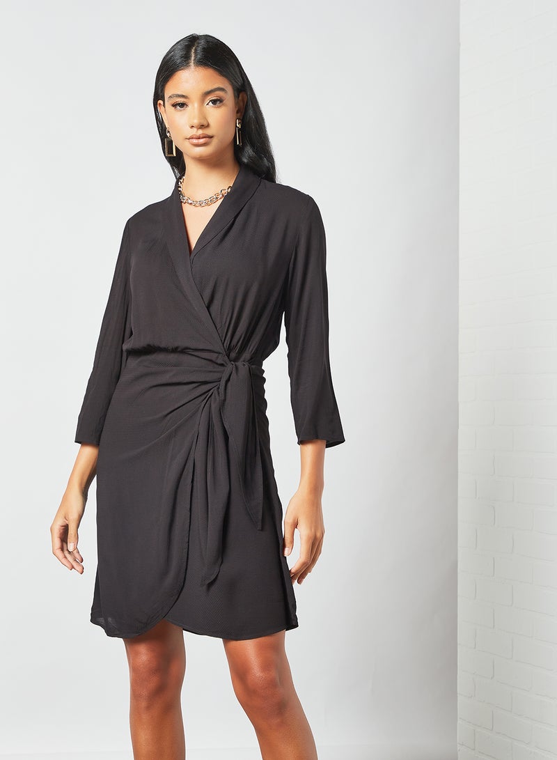 V-Neck Wrap Dress Black