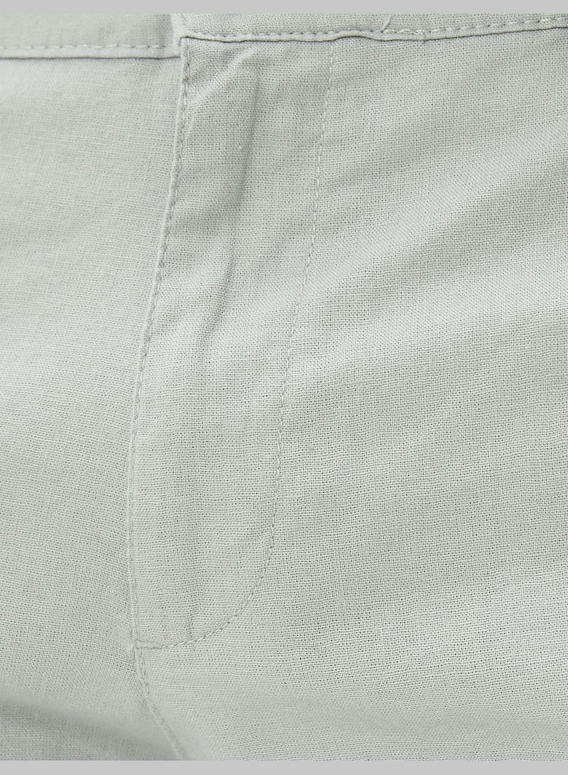 Linen Blend Bermuda Shorts Buttoned Pocket Detailed