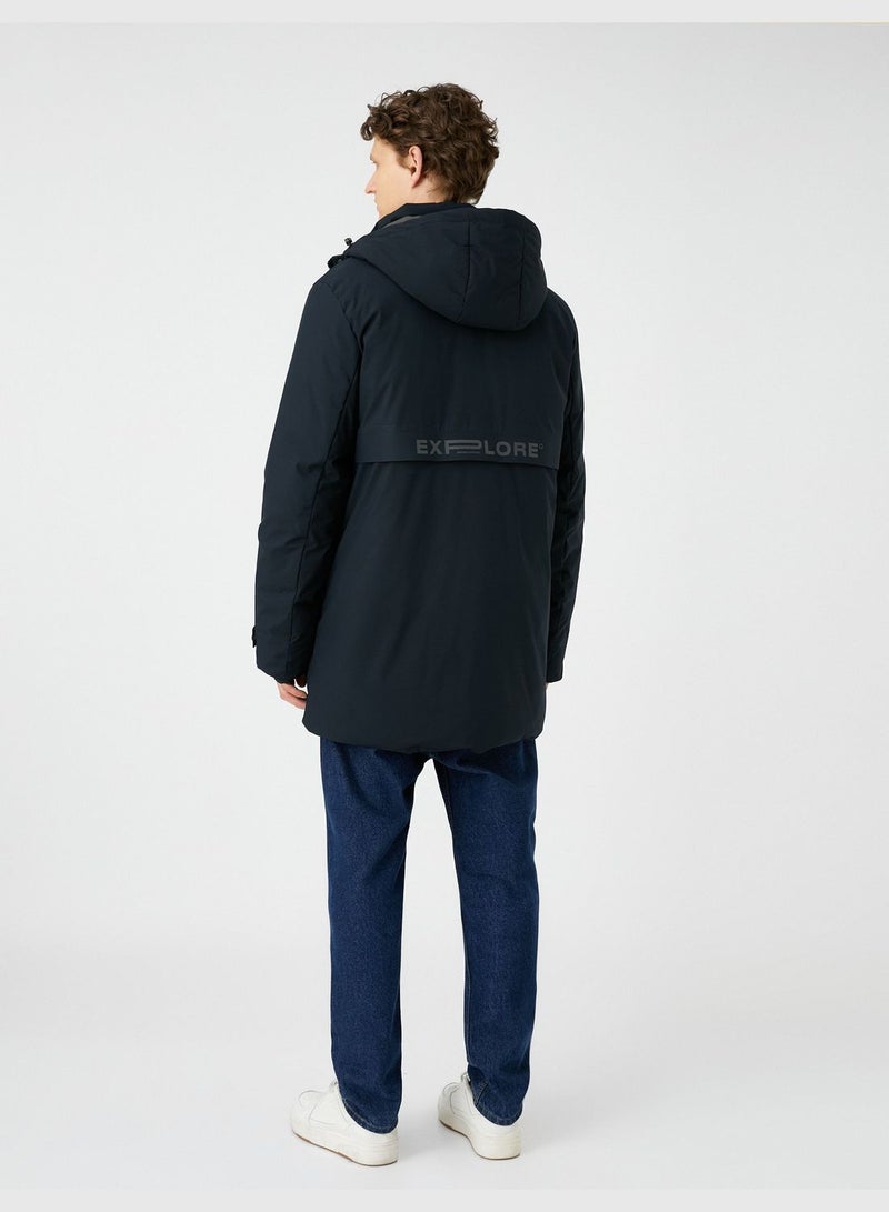 Hooded 2 Pocket Detail Snap Buttoned Zipper Anorak