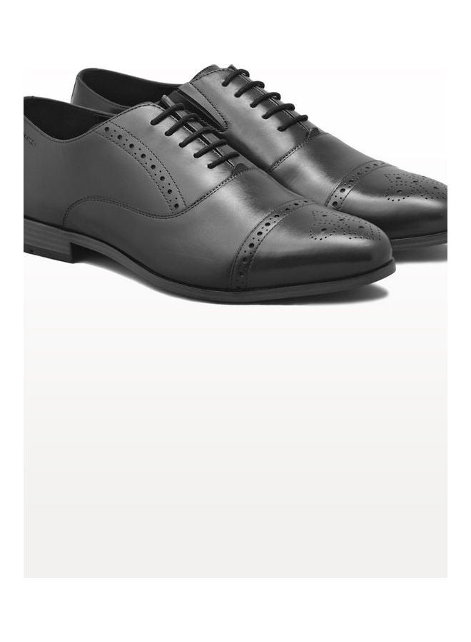 Comfortable Lace-Up Formal Shoes Black