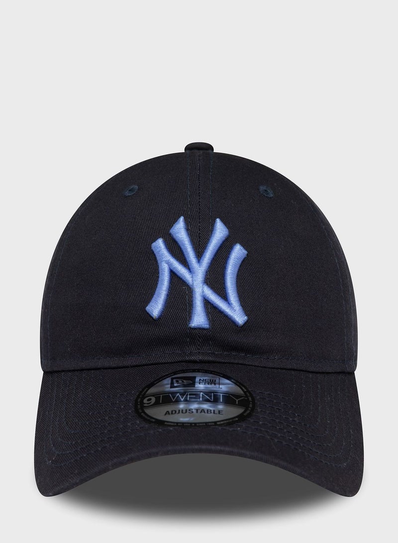 9Twenty New York Yankees Cap