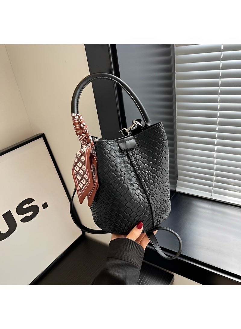 Hand-held Shoulder Bag Casual Cross-body Bucket Bag for Women Autumn and Winter New Fashion Simple Retro Popular Bag for Women