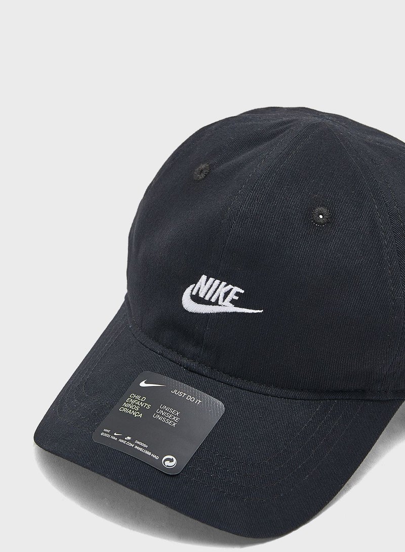 Futura Curve Brim Cap