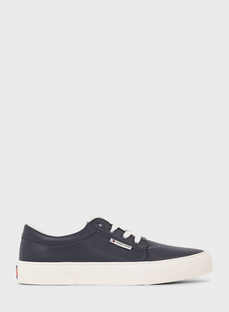 Casual Low Top Sneakers