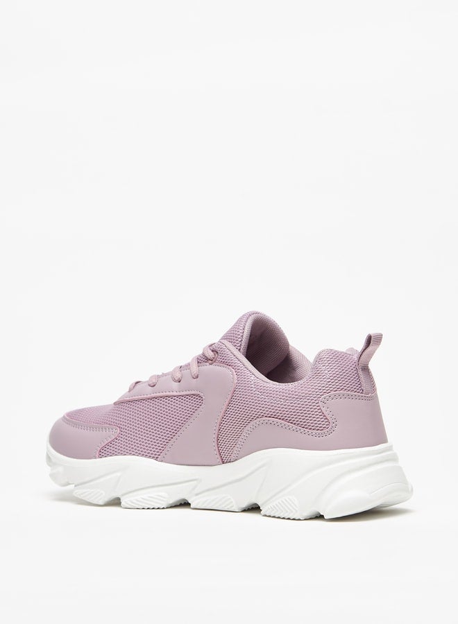 Women's Textured Sports Shoes With Lace-Up Closure