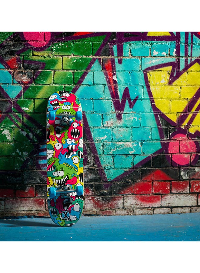 Xootz Chomper 31 Inches Doublekick Skateboard - Ideal Beginners Trick Board Stunts and tricks, 5 Inch Aluminum Trucks, Unisex, Colorful Designs