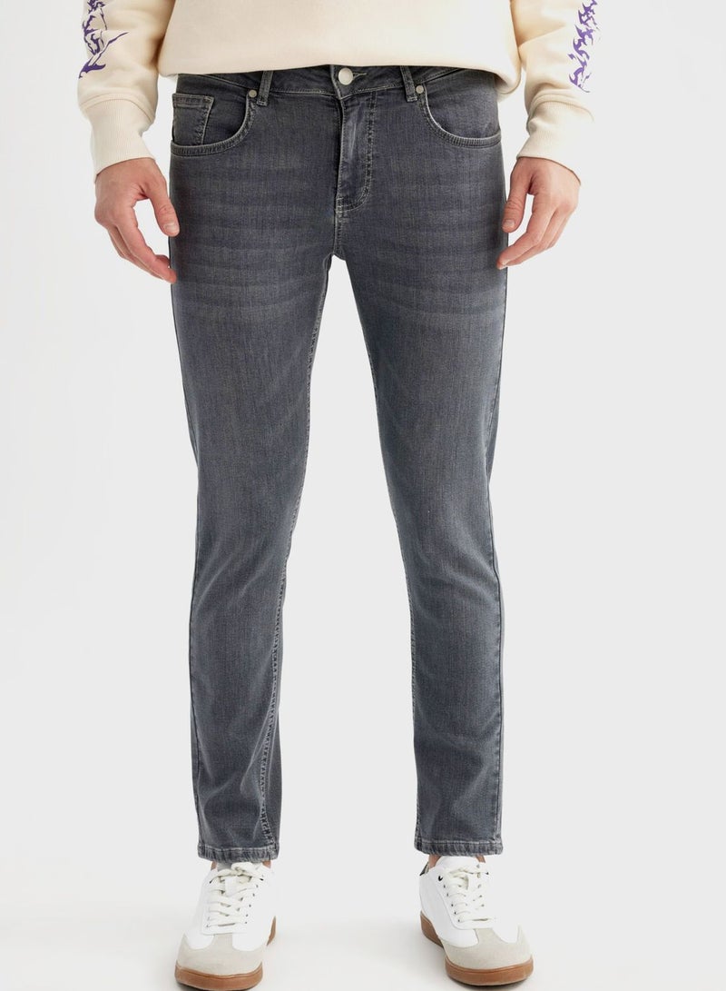 Man Carlo - Skinny Fit Denim Jeans
