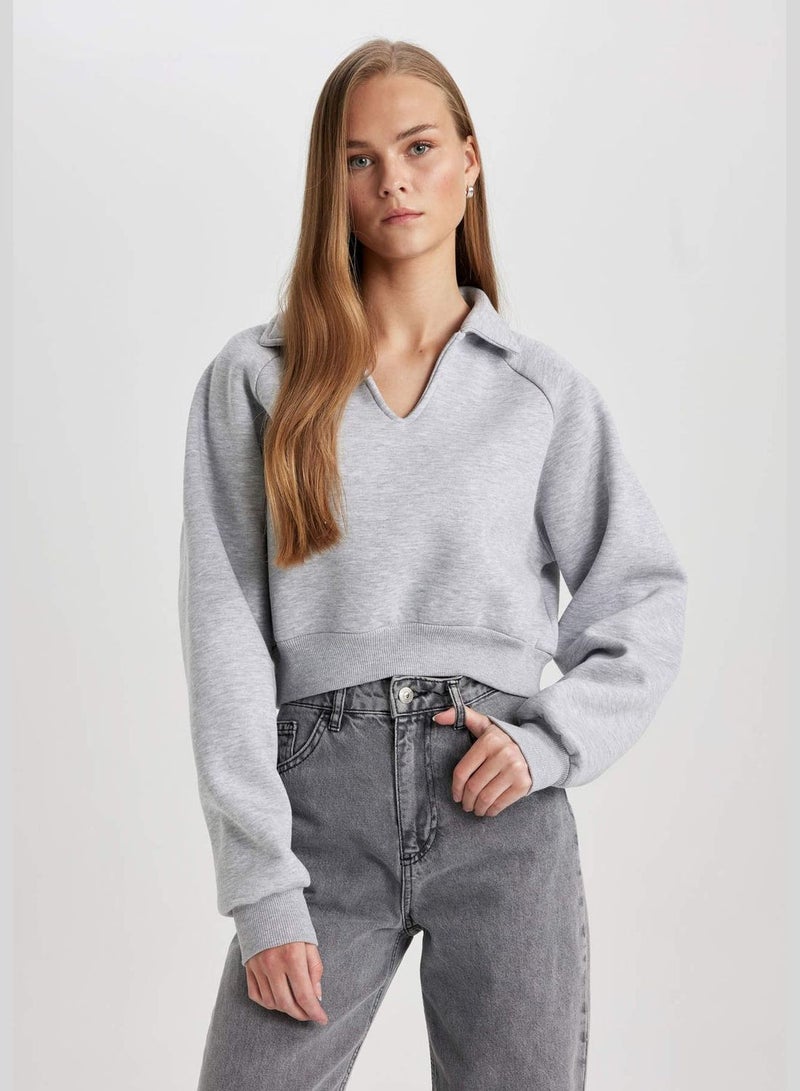 Crop Long Sleeve Sweatshirt