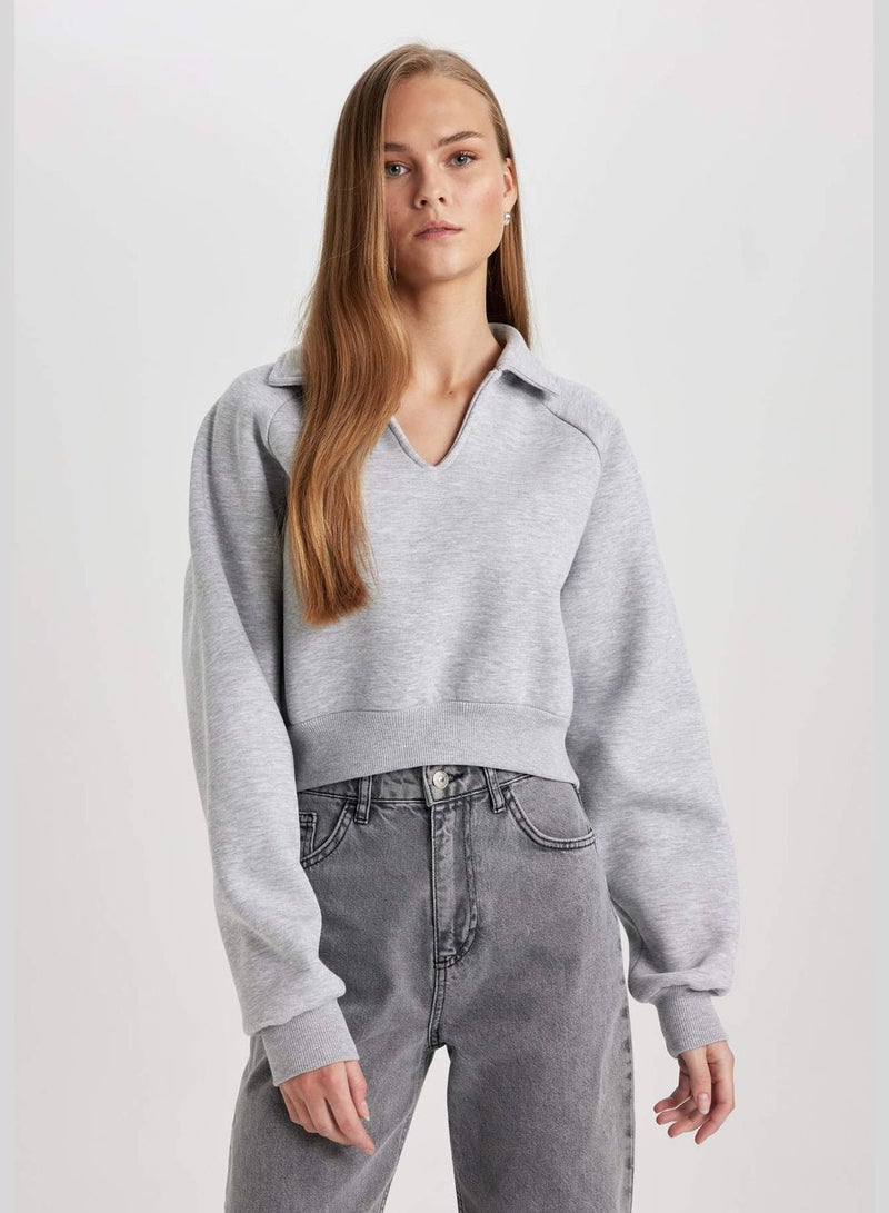 Crop Long Sleeve Sweatshirt
