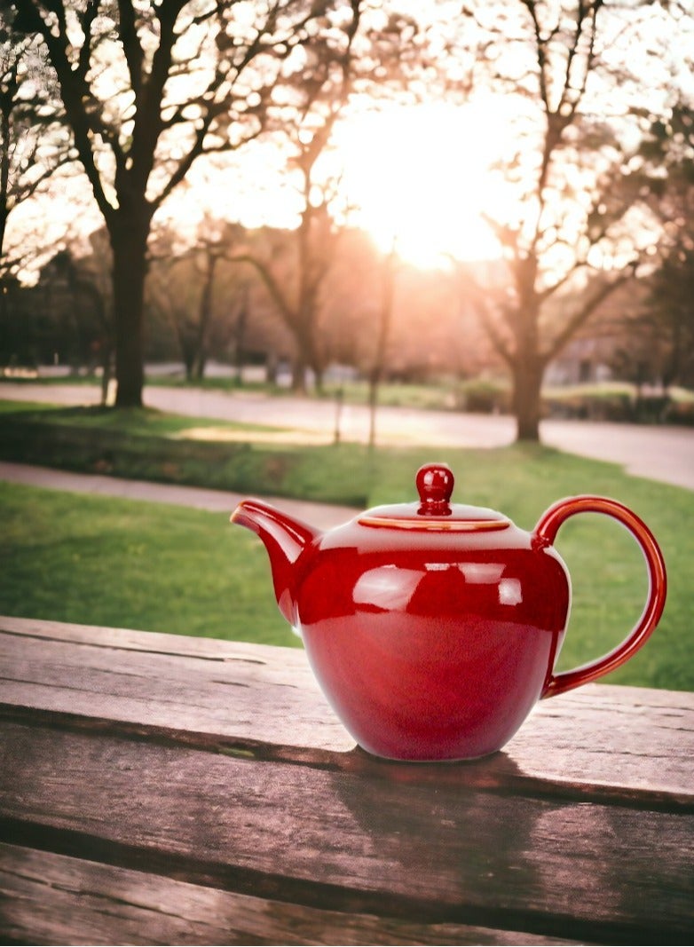 Porcelain BTQ Enus Teapot for Gift Home Tea Lovers Men Women 1.2L Red