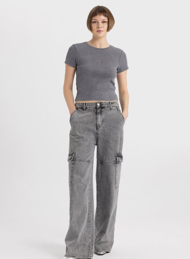 Woman Fitted Short Sleeve T-Shirt