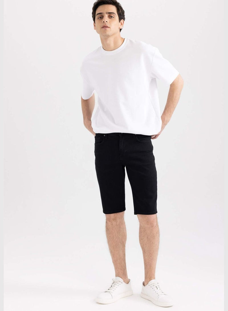 Man Denim Bermuda