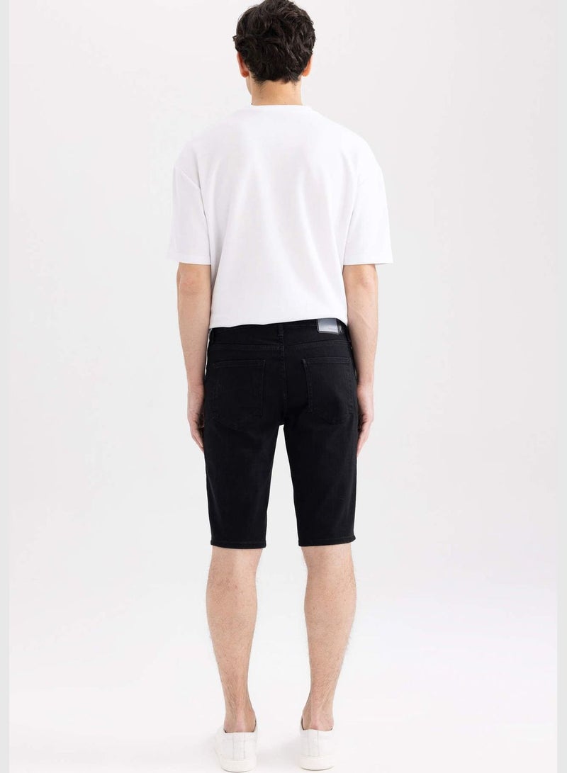 Man Denim Bermuda