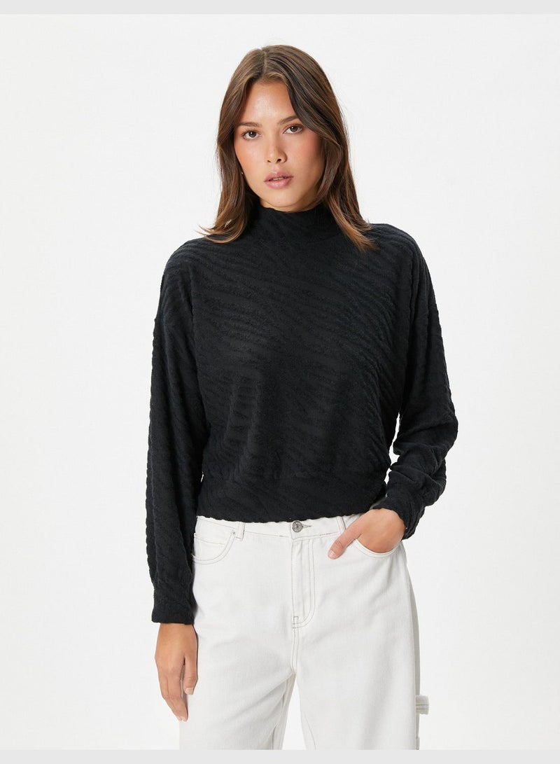 Puff Sleeve Tissued Turtle Neck Tissued Sweater