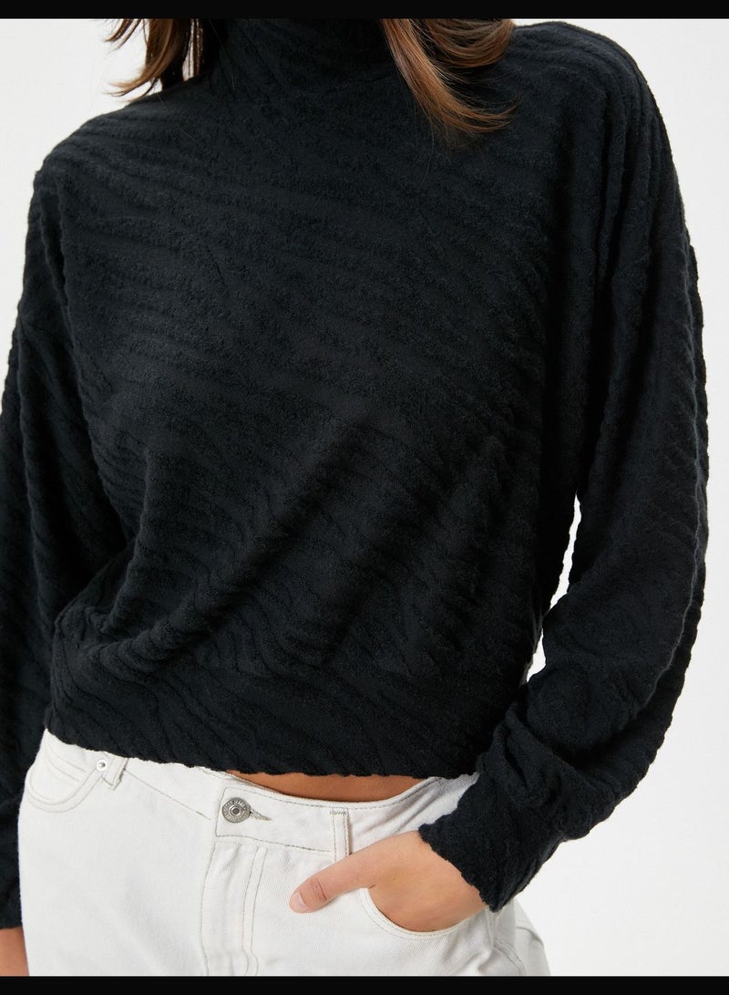 Puff Sleeve Tissued Turtle Neck Tissued Sweater