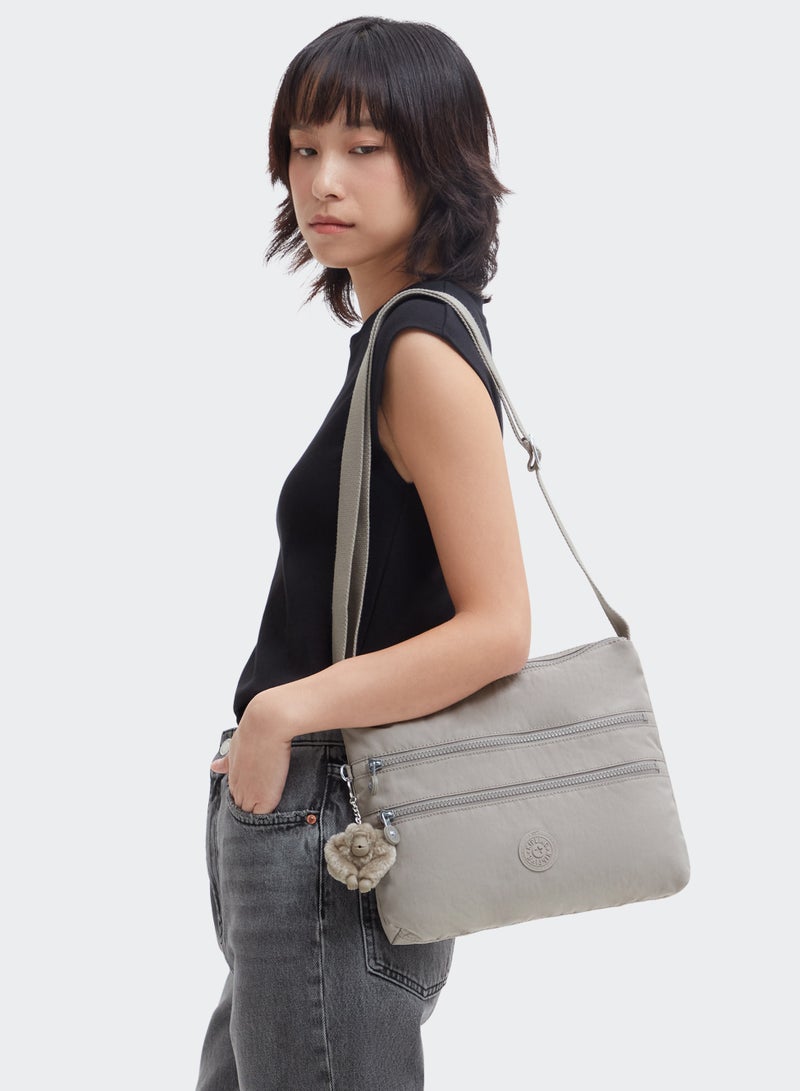 Alvar Medium crossbody Grey Gris-1333589L