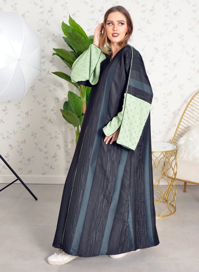 Jacquard beads embellished abaya with stylish sleeves