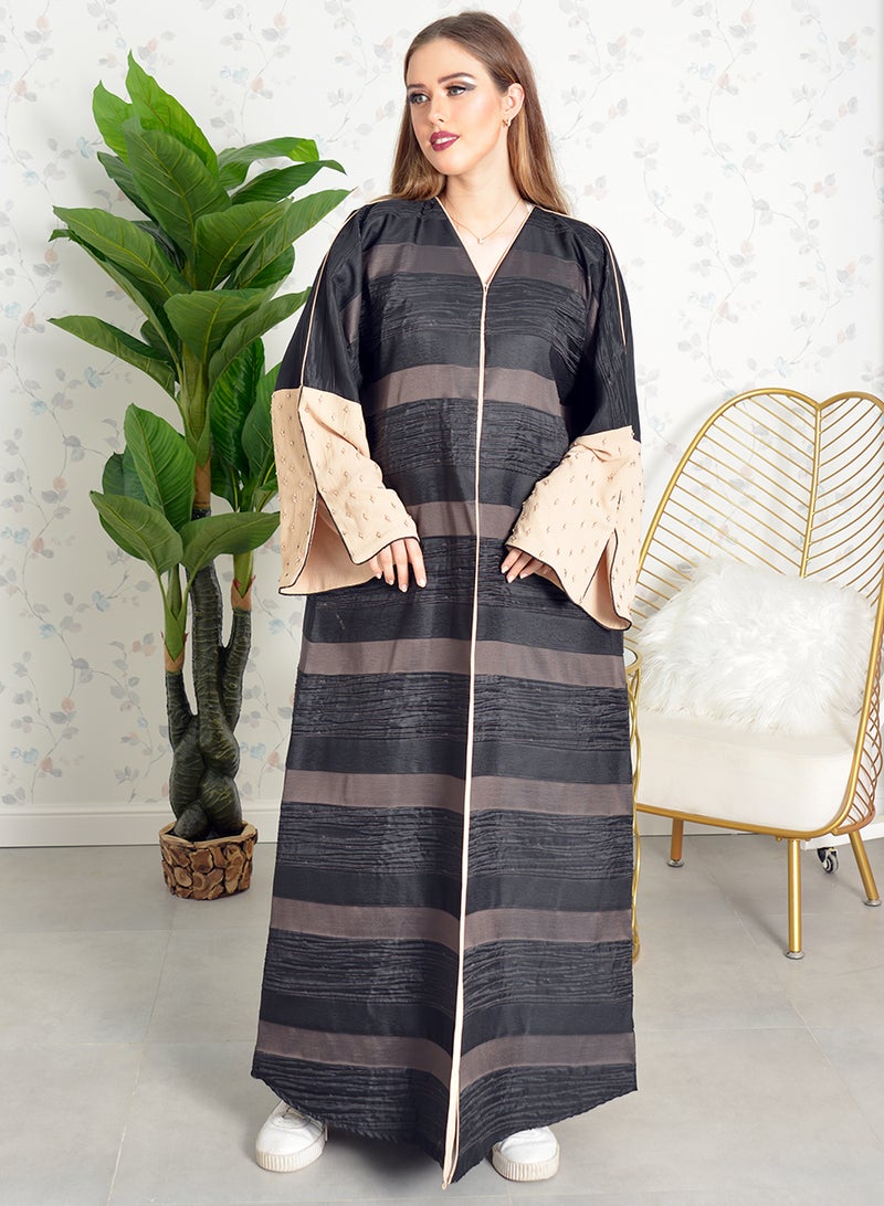 Jacquard beads embellished abaya with stylish sleeves