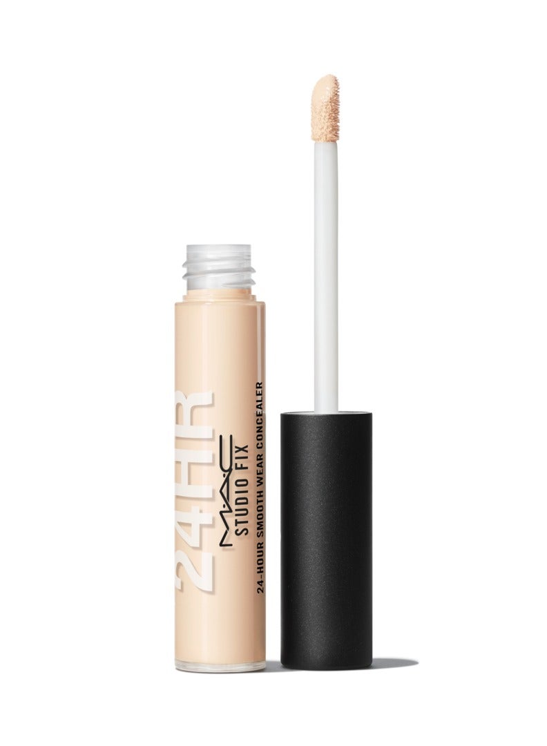 Studio Fix 24-Hour Smooth Wear Concealer NW22