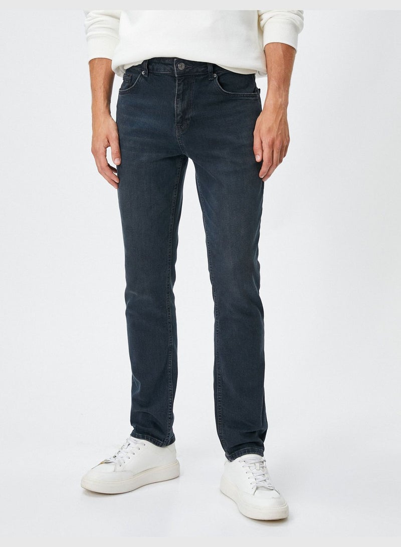 Brad Slim Fit Jeans