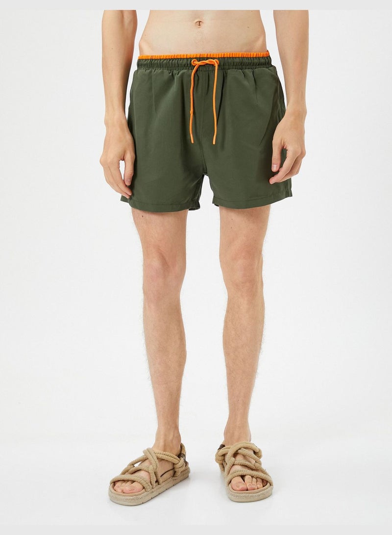 Drawstring Pocket Detail Short Swim Trunk