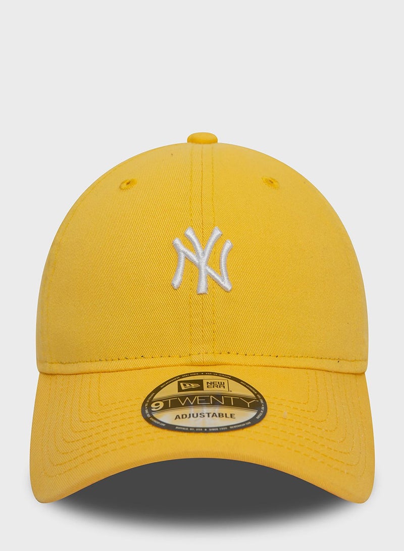 9Twenty New York Yankees Cap