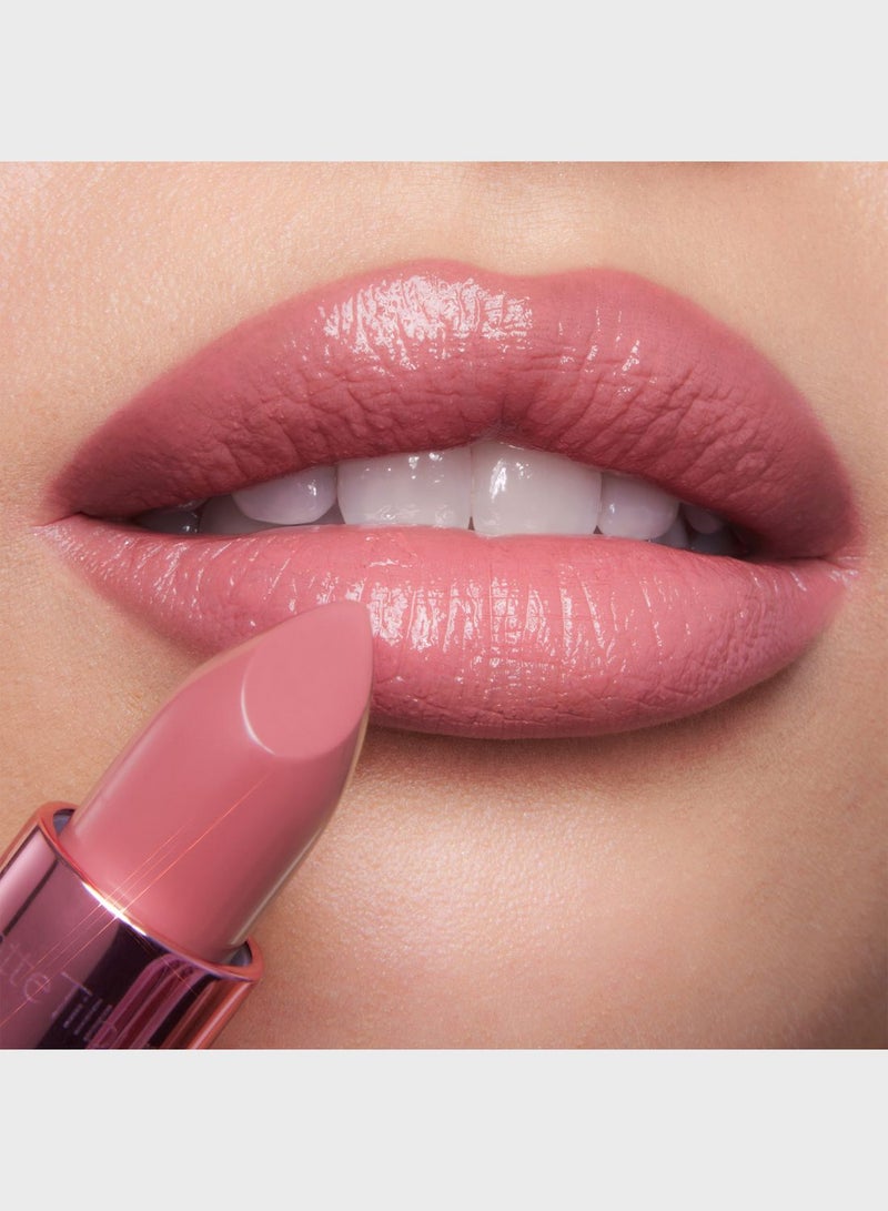 K.I.S.S.I.N.G - Candy Chic