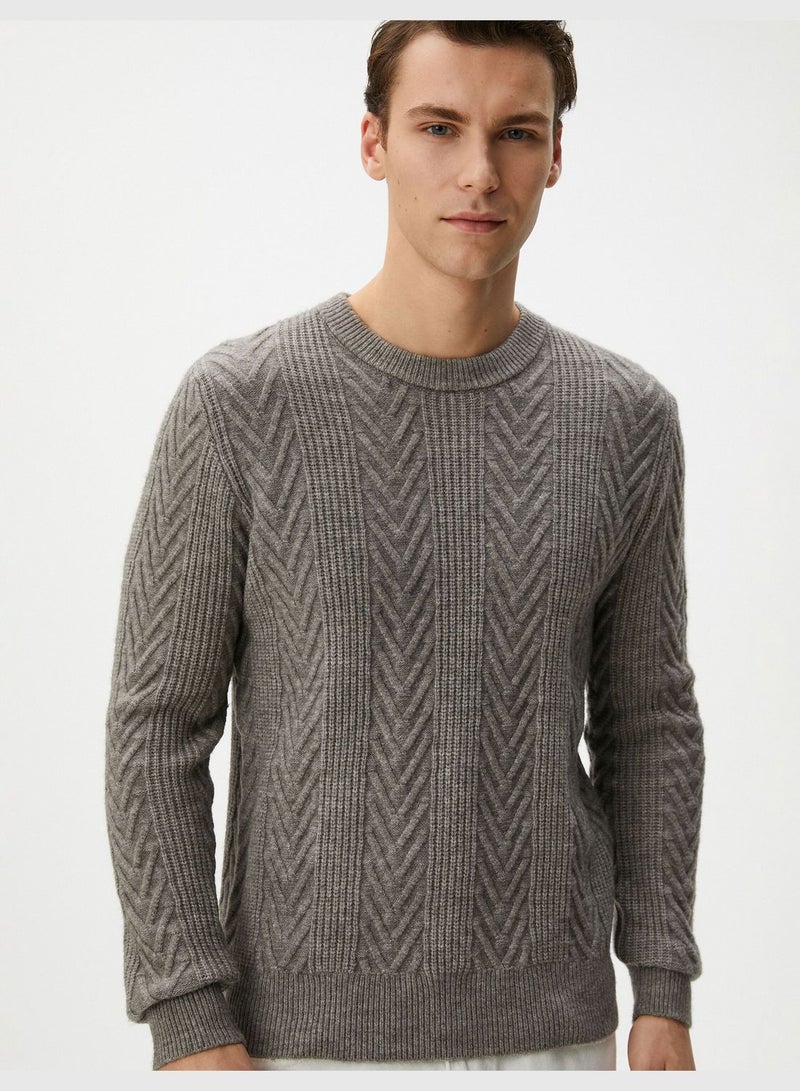 Textured Long Sleeve Crew Neck Knitwear Sweater