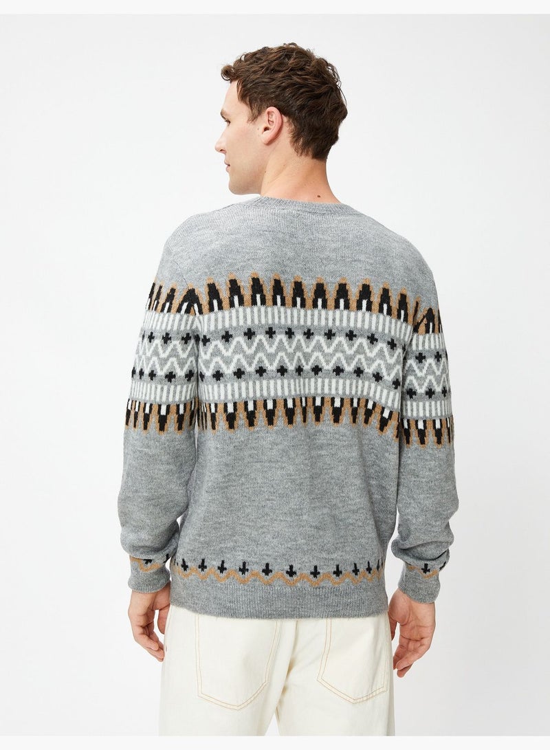 Ethnic Patterned Knitwear Crew Neck Sweater